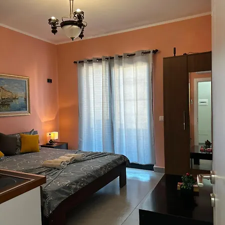 Frederik Qerret Apartamento *